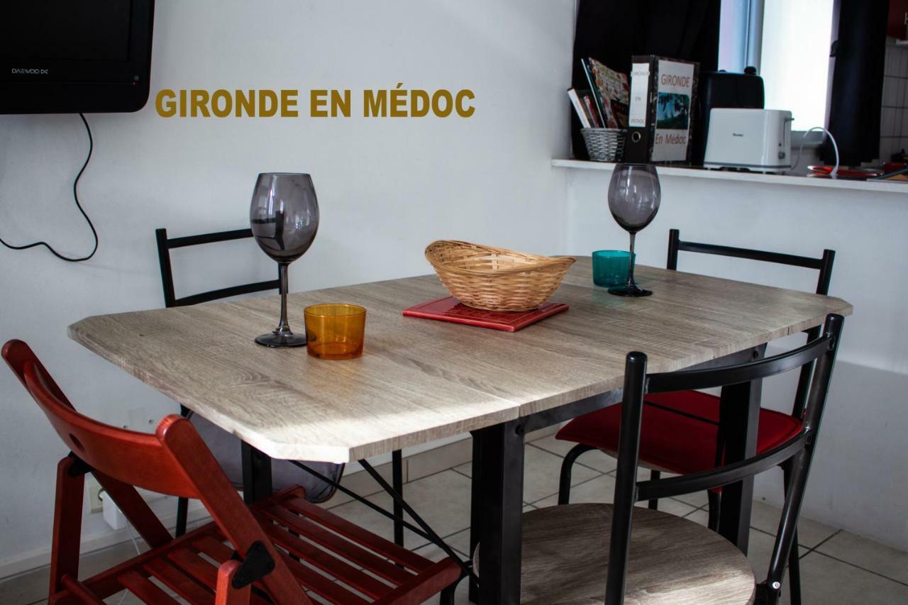 Bureaux Appartements Lesparre Medoc Exterior photo