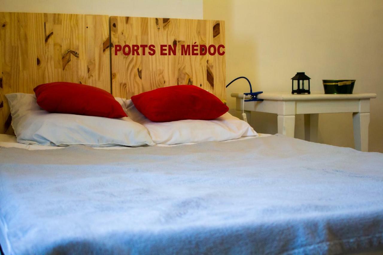 Bureaux Appartements Lesparre Medoc Exterior photo